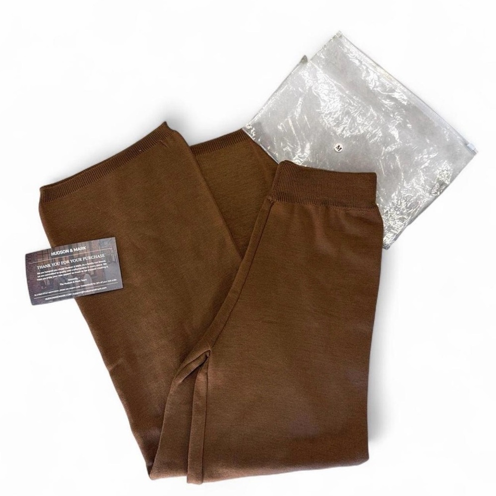 Hudson & Mark Wide Leg Women's Knit Pants in Brown - Picture 7 of 8